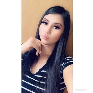 Meet your Posher, Angie